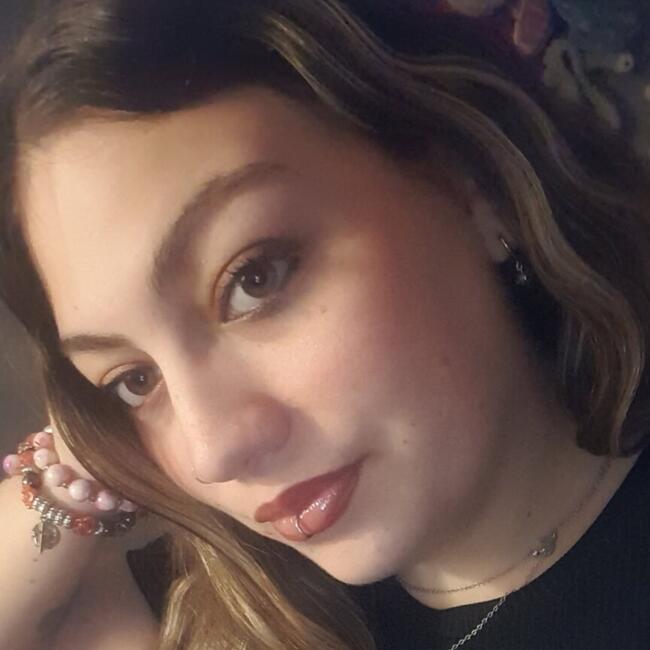 Babysitter in Auchel: Louna