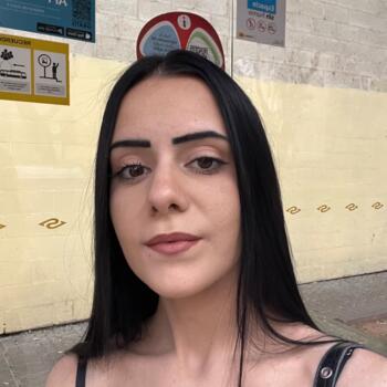 Canguro en Sevilla: Carla