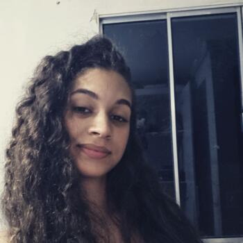 Babá em Vila Velha: Jhennifer