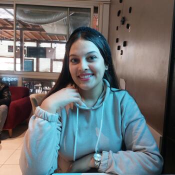 Nanny in Riyadh: نوران