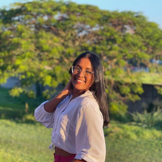 Babá em Caçapava: Ana Laura