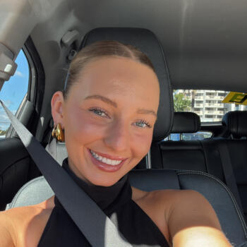 Babysitter in Townsville: Kiana