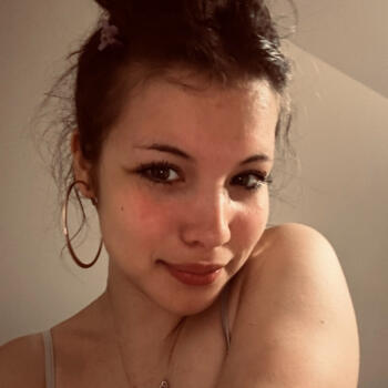 Babysitter in Naarden: Hannah