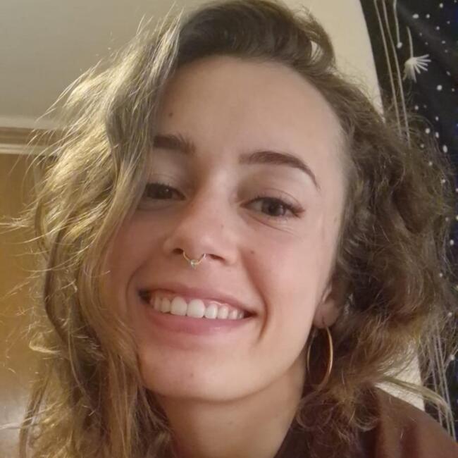 Babysitter in Chambéry: Irene