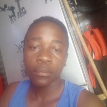 Babysitter in Midrand: Calvin Siyabonga