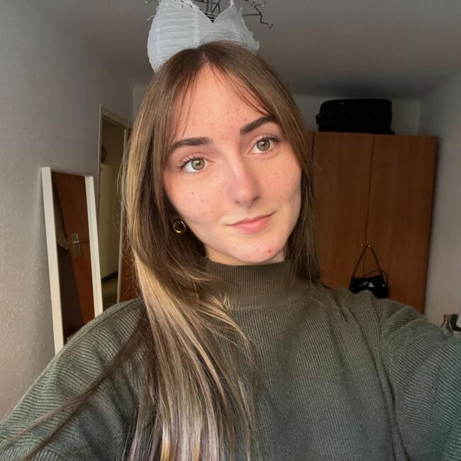 Canguro en Girona: Olivia