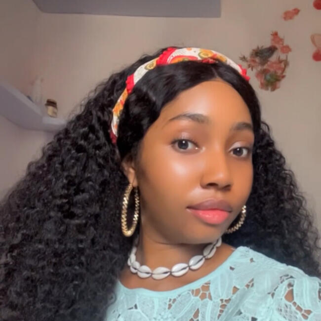 Babysitter in Brussels: Ines