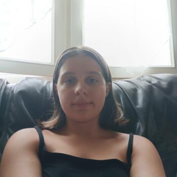 Babysitter in Angers: Cassidy