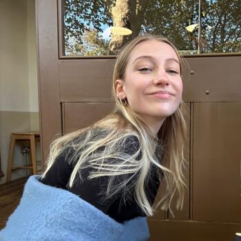 Babysitter in The Hague: Esme