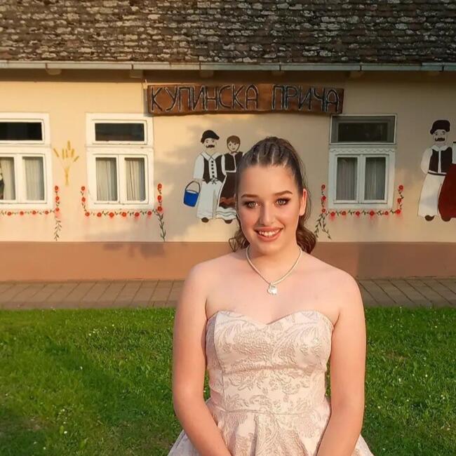 Babysitter in Belgrade: Magdalena