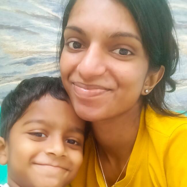 جليسة أطفال في دبي: Monica