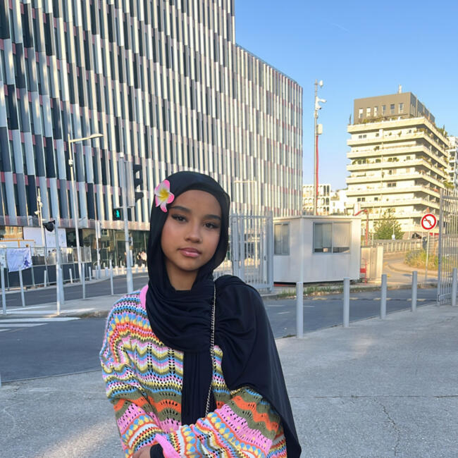 Babysitter in Boulogne-Billancourt: Jihane