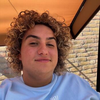 Babysitter Eerbeek: Cihangir