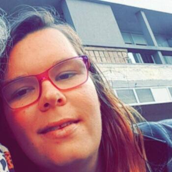 Babysitter in Velsen-Noord: Laura