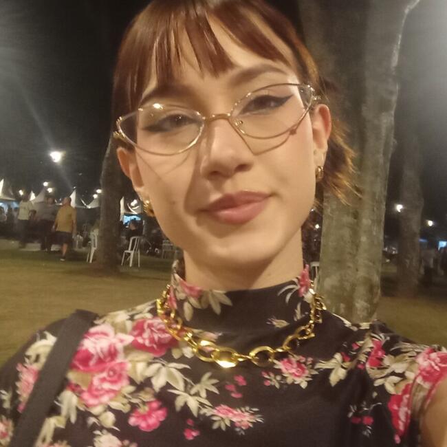 Babá em Curitiba: Gabriely