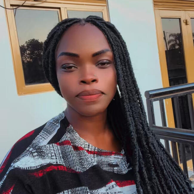 جليسة أطفال في دبي: Sonia