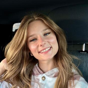 Nanny in Biloxi: Alexia