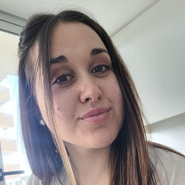 Babysitter in Montevideo: Valentina