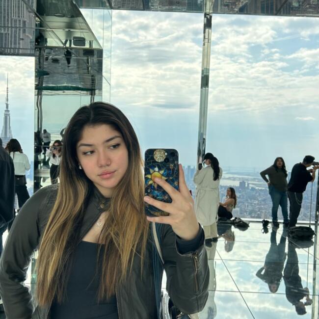 Babysitter a Bolligen: Selena