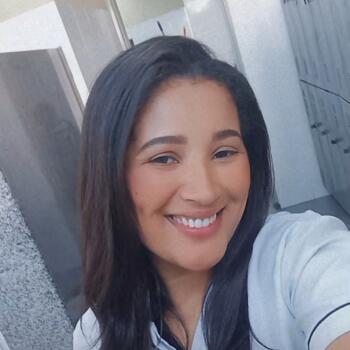 Emprego de babá em Guarulhos: emprego de babá Patricia
