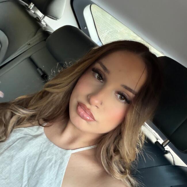 Babysitter in Newcastle: Jessie