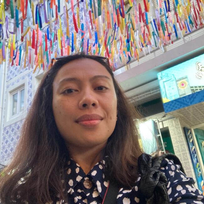 Babysitter in Cascais: Jenette
