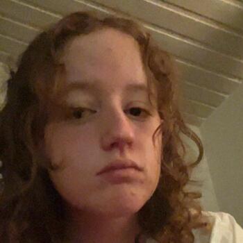 Barnvakt i Svenljunga: Alva