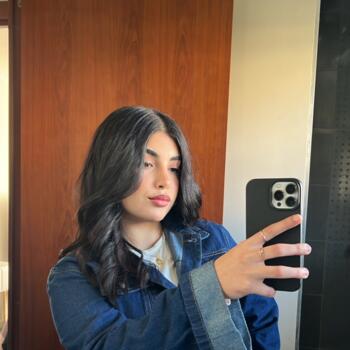 Babysitter in Lausanne: Pia