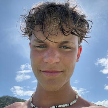 Babysitter in Baisy-Thy: Douglas