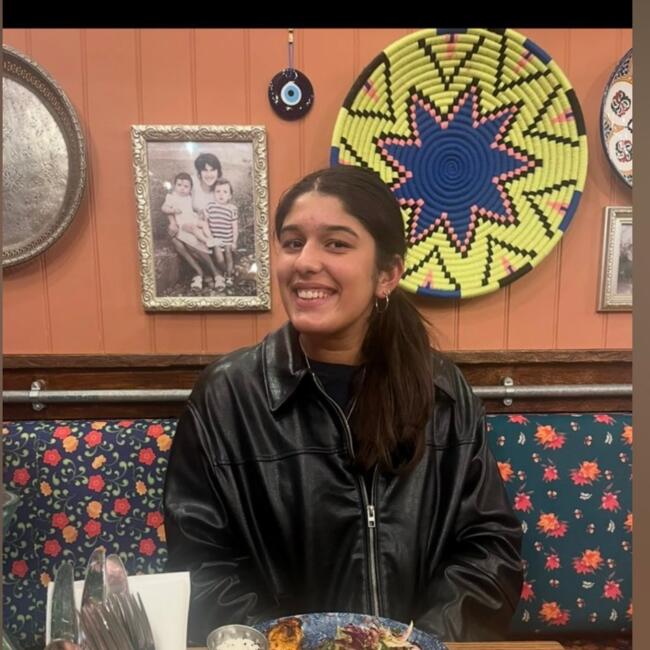 Babysitter in London: Amelia