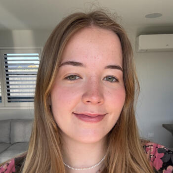 Babysitter in Rolleston: Anna Rose