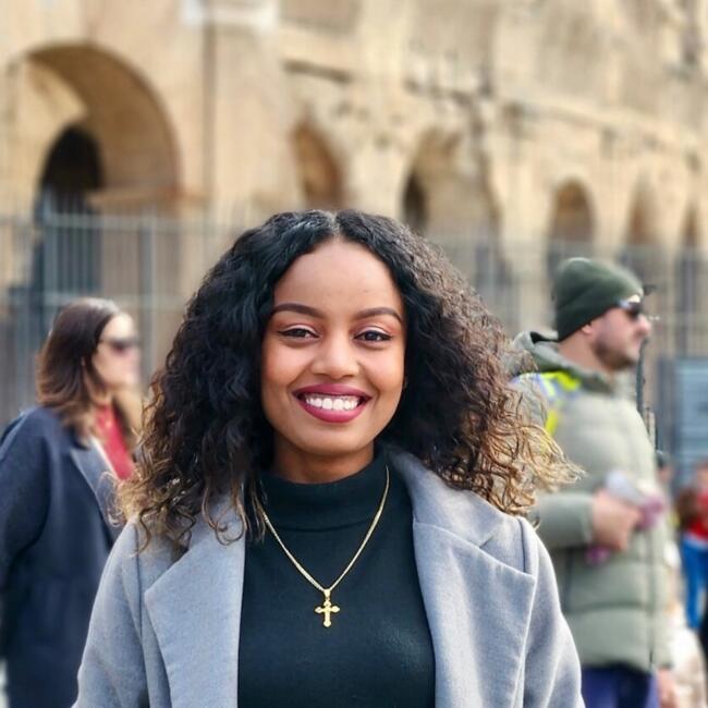 Babysitter in Rome: Hiwot