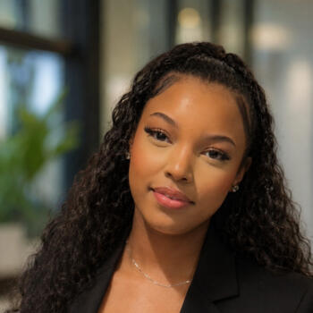 Babysitter in Frankfurt am Main: Maliyah Lourdes