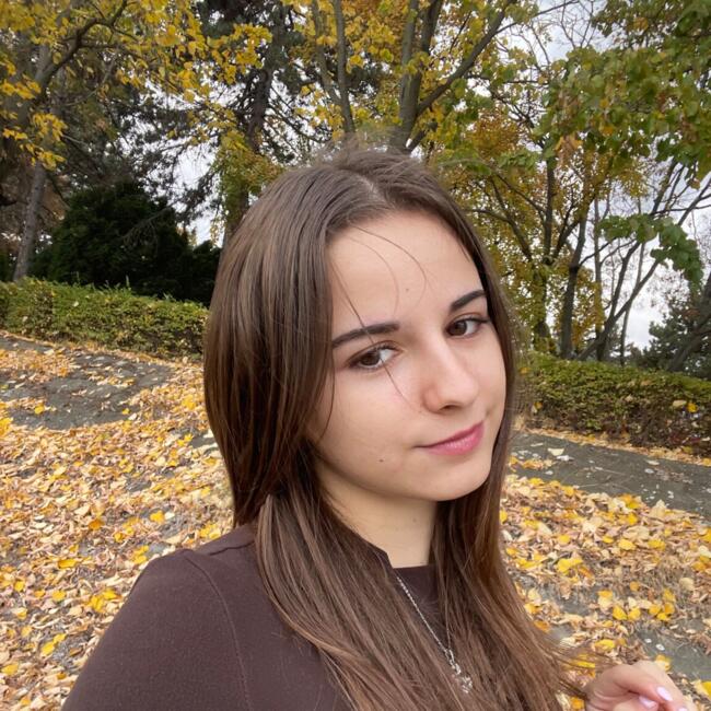 Babysitter in Budapest: Kamilla