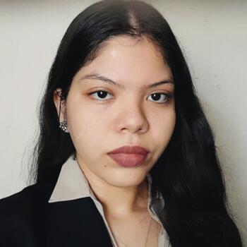 Babysitter in Guayaquil: Ashley