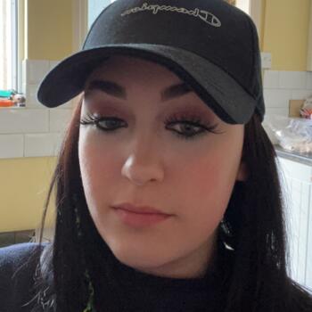 Babysitter in Norwich: Georgia