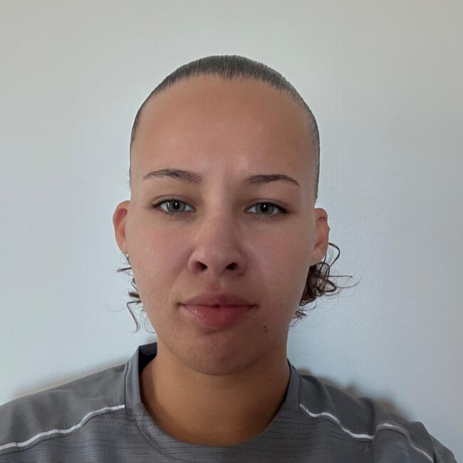 Babysitter in Broué: Shaima