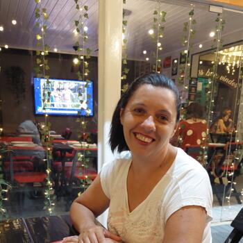 Babá em Ponta Grossa: Ivete Aparecida