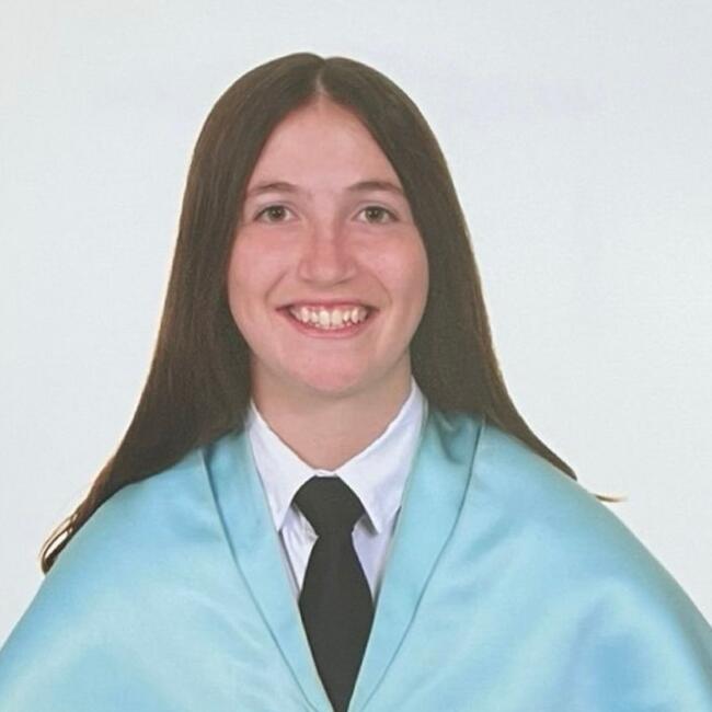 Canguro en Sevilla: Lucía