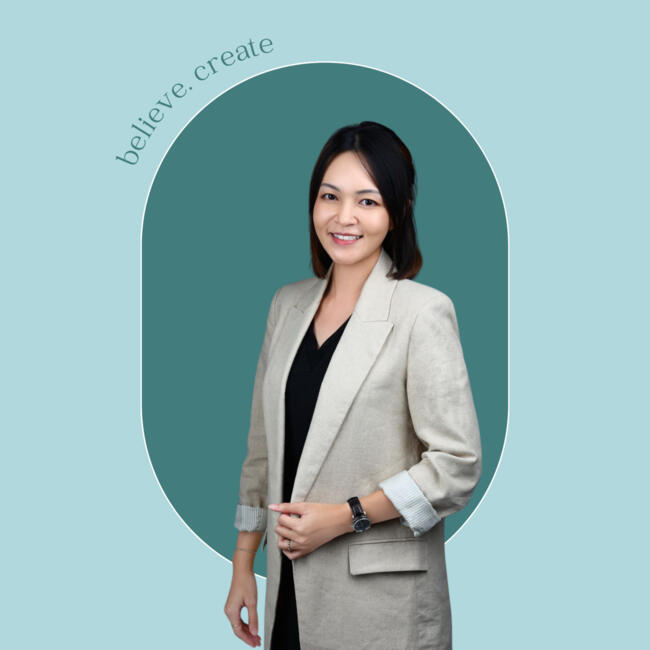 Babysitting job in Singapore: Sarah
