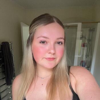 Babysitter in Auckland: Natalia