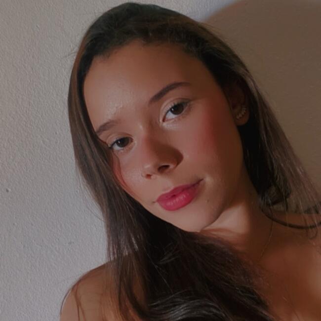 Babysitter in Bragança Paulista: Maria Eduarda