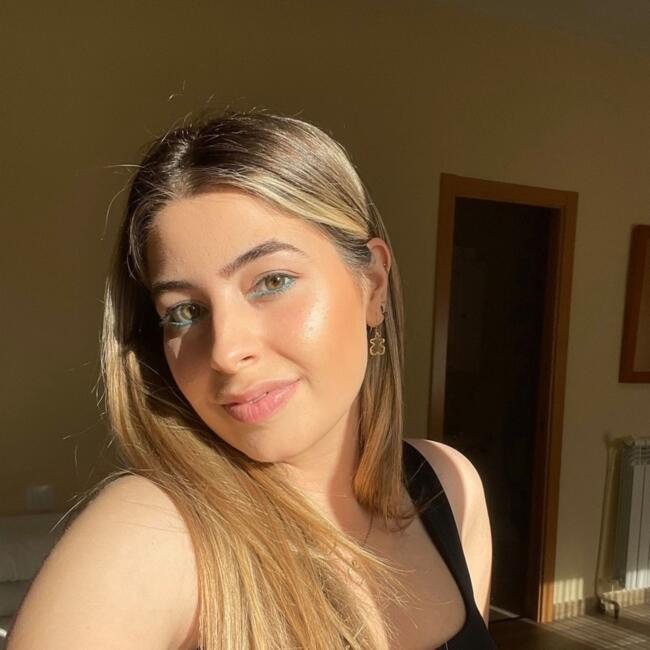 Canguro en Alcalá de Henares: Ana María