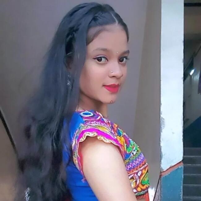 उल्हासनगर में बेबीसिटर: Babita