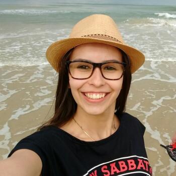 Emprego de babá em Uberaba: emprego de babá Letícia