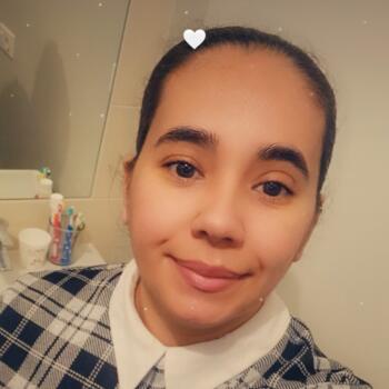 Nanny in La Courneuve: Yasmina