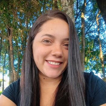 Babysitter Sorocaba: Bianca