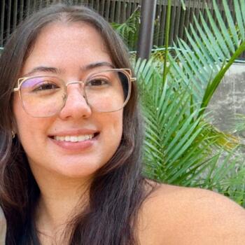 Babysitter Maringá: Gabriela de Souza Gilio