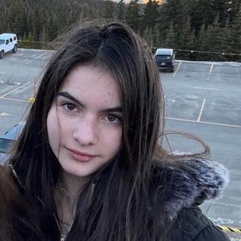 Babysitter in Sarasota: Syeda