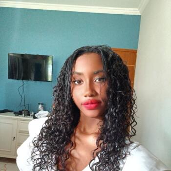 Babá em Ubá (Minas Gerais): Kêmily